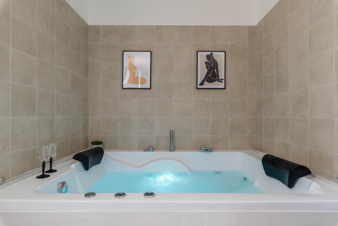 Bianco Sale Holiday Home - Seaview Terraces 奥斯图尼 外观 照片